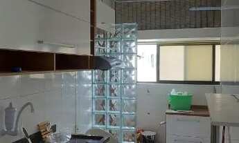 Imagem 2: Apartamento 3 Quartos com Suíte, 2 banheiros, andar alto, varanda em Armação