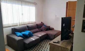 Imagem 5: Imóvel rico em armários e amplo espaço