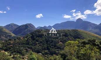 Imagem 6: Casa Triplex com vista livre montanhas