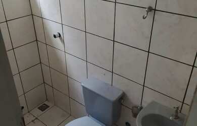 Imagem 10: Oportunidade Qno 9 Setor O casa 2 Quartos mais Kit nos fundos aceita financiamento