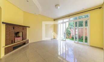 Imagem: Casa à Venda - Bosque da Saúde, 3 Quartos