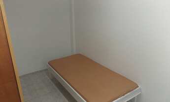 Imagem 2: Quarto em casa dividida no Juvevê