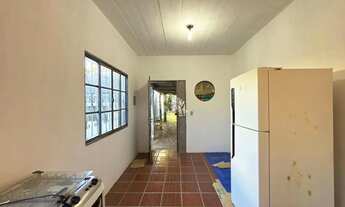 Imagem 3: Casa muito bem localizada com terreno extenso, arborizado com vista maravilhosa