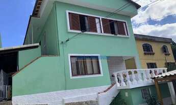 Imagem: Casa com 6 dormitórios à venda, 164 m²