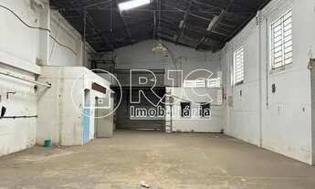 Imagem 2: Imóvel para venda tem 300 metros quadrados em Ramos - Rio de Janeiro - RJ