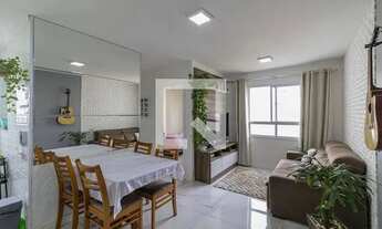 Imagem 2: Apartamento à Venda - Itaquera, 3 Quartos, 55 m2