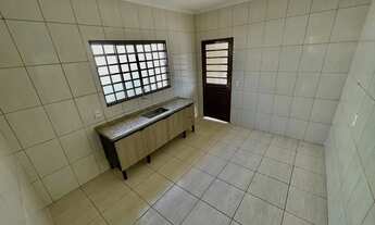 Imagem 6: Vendo casa aceito negociação com estrangeiros