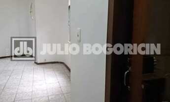 Imagem 5: Apartamento : Padrão / Residencial / Catete