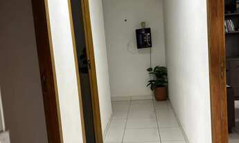 Imagem 7: Imóvel para venda possui 360 metros quadrados com 4 quartos