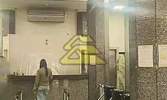 Imagem 3: Centro Galpão / depósito com venda por R$105.000