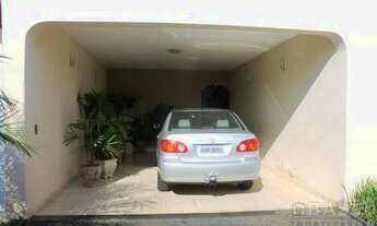 Imagem 3: Sobrado com 4 dormitórios para alugar, 415 m² por R$ 2.900/mês - Industrial - Araguari/MG