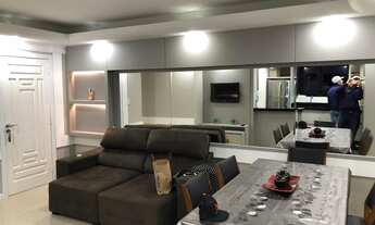 Imagem 2: TEMPORADA* Excelente Apto de 3 Quartos Frente Mar na Meia Praia