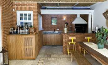 Imagem 6: Casa de condomínio para venda possui 331² m<br> com 4 quartos