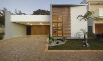 Imagem: JAGUARIÚNA - Casa de Condomínio - CONDOMÍNIO