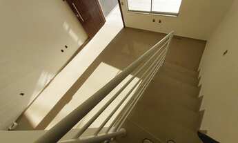 Imagem 2: Sobrado c/ 2 suítes em São José-SC