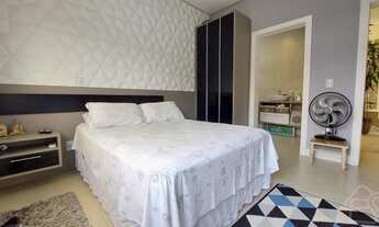 Imagem 3: Casa para Locação em Florianópolis, Sambaqui, 4 dormitórios, 2 suítes, 4 banheiros, 3 vaga