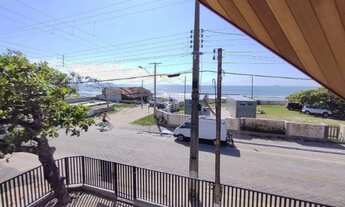 Imagem 2: 1869 Belíssimo Imóvel frente Avenida e com vista parcial para o mar, Bairro Salinas