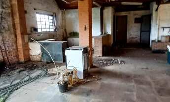 Imagem 6: Casa para venda tem 200 metros quadrados com 2 quartos em Centro - Porangaba - SP