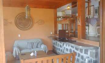 Imagem 7: Sobrado para venda possui 384 metros quadrados com 6 quartos em São Pedro - Ilhabela - SP