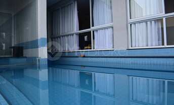 Imagem 5: Casa de condomínio para venda com 518 metros quadrados com 4 quartos