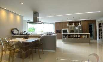 Imagem 2: Apartamento para venda possui 301 metros quadrados com 2 quartos em Coqueiros - Florianópo