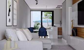 Imagem 6: Sobrados triplex de alto padrão no bairro Água Verde