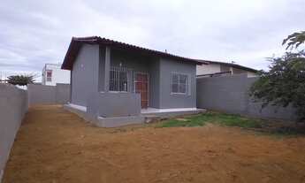 Imagem 3: Casa para venda possui 47 metros quadrados com 2 quartos em Prolar - Cariacica - ES