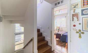 Imagem 3: Casa de condomínio para venda tem 290 metros quadrados com 4 quartos