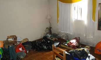 Imagem 6: Casa Térrea Ideal para Construtor com 223m² de terreno na Rua Massaranduba no Parque João