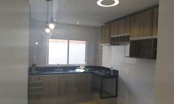 Imagem 4: Linda Casa em condominio para aluguel tem 147 m2 com 3 dormitórios com suite