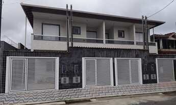 Imagem 2: Sobrado para venda possui 95 metros quadrados com 2 quartos em Aviação - Praia Grande - SP