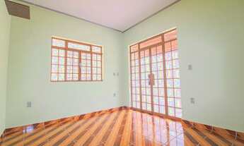 Imagem 5: Casa com 02 pavimentos no bairro São José!