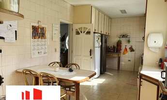 Imagem 7: Permuta - Condomínio muito bem localizado na Granja Viana - Casa, com 3 suítes!!