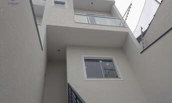 Imagem 2: Sobrado Novo com 3 dormitórios e 2 vagas de garagem 1 suíte