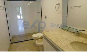 Imagem 15: Elegante casa com 8 Quartos e 7 banheiros à Venda, 685 m² por R$ 8.990.000