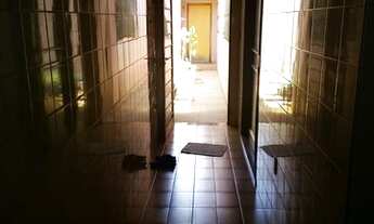 Imagem 7: Excelente casa p/ venda : A/C 218 m2 A/T 250 m2 com 3 quartos(1 suíte ), 3 salas e demais