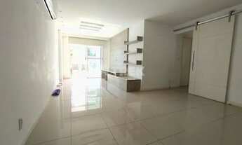 Imagem 2: MARAVILHOSO APARTAMENTO TRÊS QUARTOS, UM SUÍTE COM VARANDA EM CHARITAS, LAZER COMPLETO!