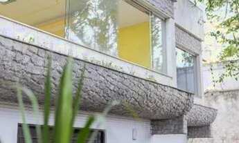 Imagem: Casa dos sonhos na 25 de Agosto 4 qts e