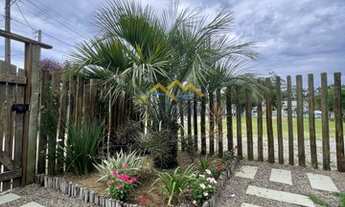 Imagem: Casa à venda no bairro Ibiraquera - Imbituba/SC