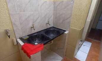 Imagem 3: CASA DE FUNDOS NA QNM 34