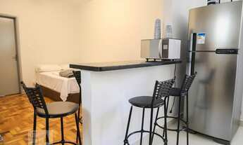 Imagem 4: Vendo Apartamento de 1 Quarto I Reformado I Excelente Localização