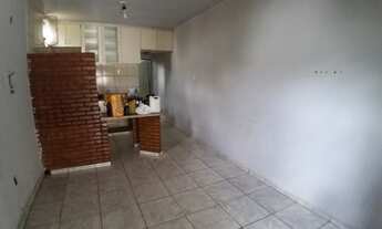 Imagem 2: Vendo casa 498 M² com 2 casas e amis barracoes em Setor Aeroporto - Goiânia - GO