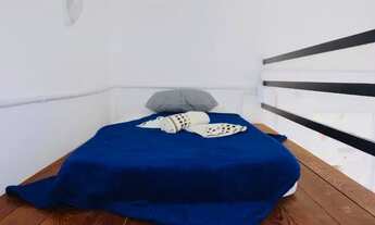 Imagem 5: Linda Kitnet com mezanino no Pantanal (UFSC) / Só Mulheres