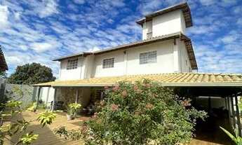 Imagem 2: Casa para venda tem 250 metros quadrados com 5 quartos em Jardim Encantado - Vespasiano