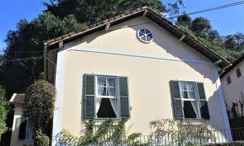 Imagem: Casa para venda com 3 quartos no Centro