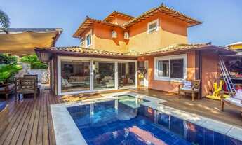 Imagem: Ferradura Charmosa Casa em Condominio