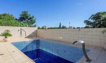 Imagem 2: Casa com 5 Dormitórios, Suíte Master e Piscina no Jardim Planalto