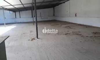 Imagem 3: Galpão disponível para locação e venda no bairro Brasil em Uberlândia-MG