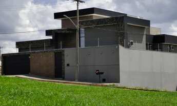 Imagem: Vende-se, casa de alto padrão, Jamil Miguel