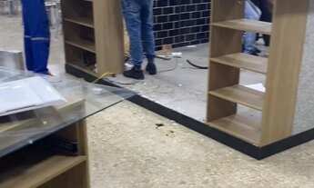 Imagem 4: Vendo estrutura para quiosque